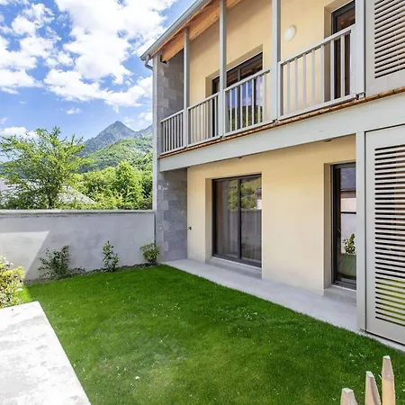 Appartement Neuf Avec Grande Terrasse Et Equipement De Gamme *