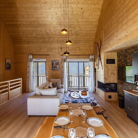 Neuf Avec Grande Terrasse Et Equipement De Gamme Cauterets
